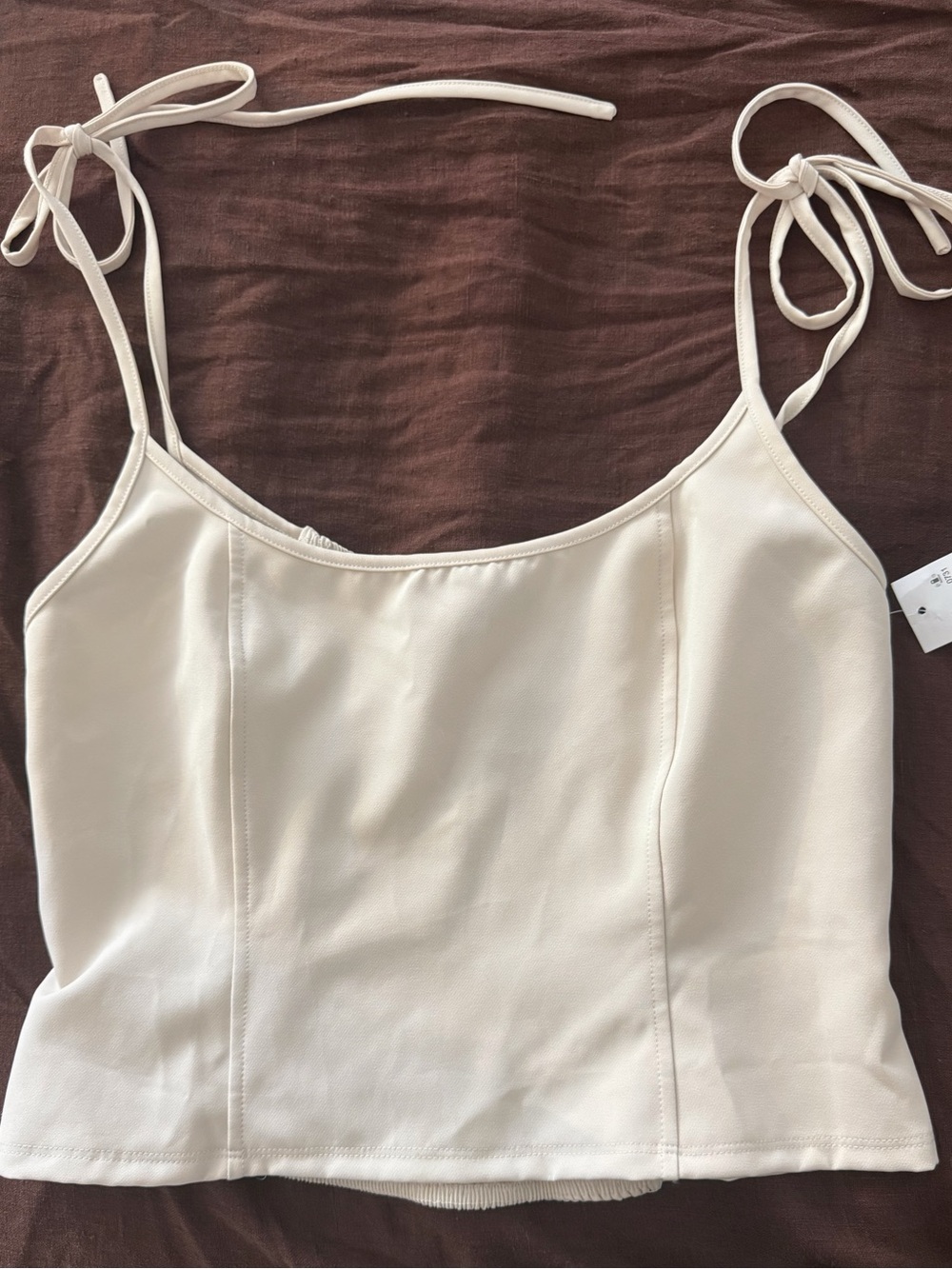 NEW WHITE TOP PACSUN Kendall & Kylie Cream Tie-Strap Crop Cami